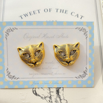 圧のある猫ピアス　チタンピアス