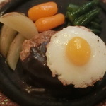 鉄板ハンバーグ＊目玉焼き