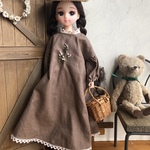 リカちゃん服＊控えめな刺繍模様ワンピース