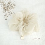 《再販》090 透け感のあるビッグシュシュ ivory