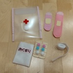 病院ごっこ／おままごと 絆創膏 包帯  お薬 おくすり 女の子 メルちゃん お世話 おもちゃ 玩具 知育玩具