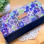 リバティ　マーガレットアニー　ラミネート長財布