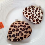 がま口財布（はらこ：ヒョウ柄）