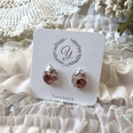 桜ドロップ🌸スワロフスキービジューのピアス／イヤリング