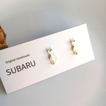 【送料無料】ゴールドキャット　ピアス/イヤリング