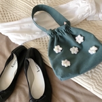 ふんわりフラワーモチーフ🌼mini bag🌼《ターコイズ》