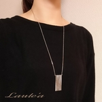 ボックスチェーンのタッセルロングネックレス（シルバー）