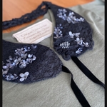 布花とレースのつけ襟