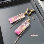 桜カラーのかすみ草🌸揺れるチェーンと優しい春色🌸選べるパーツ💕