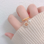 【数量限定】❄雪の結晶×1粒パールのゆらゆらリング❄
