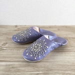 手縫い刺繍の上品バブーシュ　ノアラ　浅紫
