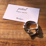 silver design chain ring