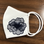 マスク　大人女性用　小さめ　花モチーフ