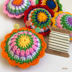 カラフルなお花のピンクッション　針刺し　針山
