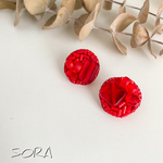 ビーズ刺繍ピアス【こっくり赤色】