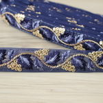 インド刺繍リボンᢂリーフネイビー　インド刺繍/インドリボン/刺繍リボン/刺繍/リボン/シルクリボン/トリム/ブレード/ジャガードリボン/チロリアンテープ/レース/インド/チュールレース