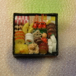 おせちのブローチ