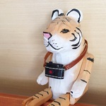 こびとのHOLGA革ストラップ付-本革ミニチュア雑貨-　