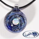 【Yasuda Glass】 ガラスの小宇宙 ホワイトオパール ペンダント　No.WM1122S