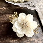 再販×10！ご入学ご卒業に＊パールのお花のブローチ/コサージュ