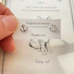 silver イカリピアス　樹脂ピアス
