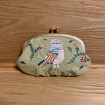 ふくろう刺繍のがま口