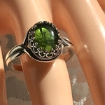 宝石質 クロムダイオプサイド  ring（SV925に変更可能・銀古美カラー)