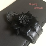 本革　手帳型スマホケースエレガント フラワー  iphone６，６ｓ、７，８、Ｘ，ＸＳ (タッセル付き)