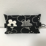 車用*ゆらゆらしないティッシュカバー♪（BLACK お花）