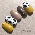 新作＊ネイルチップ 06 牛柄ネイル 