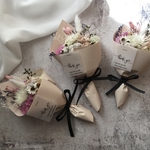 ミニブーケ✴︎バニラ　プチブーケ　ミニ花束　花束　プチギフト　結婚式　卒業式　送別　バレンタイン　母の日