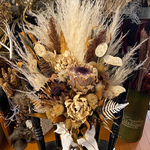 Natural Chic プロテア&ホワイトピオニーbeige white bouquet