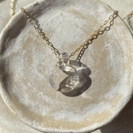 glass simple motif necklace circle drop