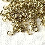 [10g] Cカン 0.7x3x4 真鍮