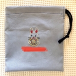 [Kさまオーダー] 刺繍のコップ入れ巾着ポーチ☆ドーナツとうさぎ