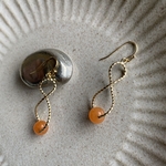 【再販】ツイスト天然石ピアス