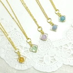 ２４種類の中から選べる天然石/四角プチネックレス