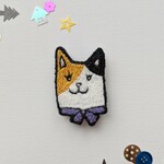 ブローチ「みけちゃん」