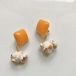 リアルポップコーン🍿　ピアス/イヤリング