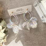 【SALE】オーロラ　大振り　花びらピアス　イヤリング