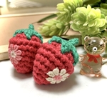 【再販】🍓ペアいちご🍓のヘアゴム 