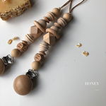 おしゃぶりホルダー　HONEY