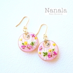 本物のお花のフープピアス/イヤリング　レジンアクセサリ―
