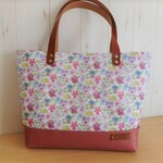 haruchan-turさま専用　リバティ　シンクオブミー　ピンク＆本革のマチ広トートバッグ　