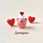 バレンタイン♡苺くまカップケーキ【観賞用・ネックレス】