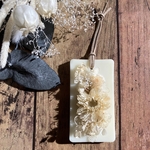 （選べる香り60種類以上）アロマワックスサシェ「Antique white」