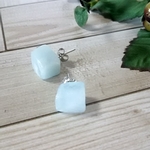 ・天然石・アクアマリン・大きめさざれのピアス　＃828