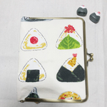 【送料無料】コンビニ　おにぎり　何が好き？　カード　手帳ケース　がま口　大容量