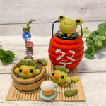受注制作☆こねこねくらぶ♪樹脂粘土　河童の水浴び　ミニチュア　夏　飾り　プレゼント　お礼　贈り物　暑中お見舞い　かっぱ かえる カエル