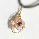 Ｍ様ご予約品　⑰　純正ミニアンダラクリスタルのネックレス✨